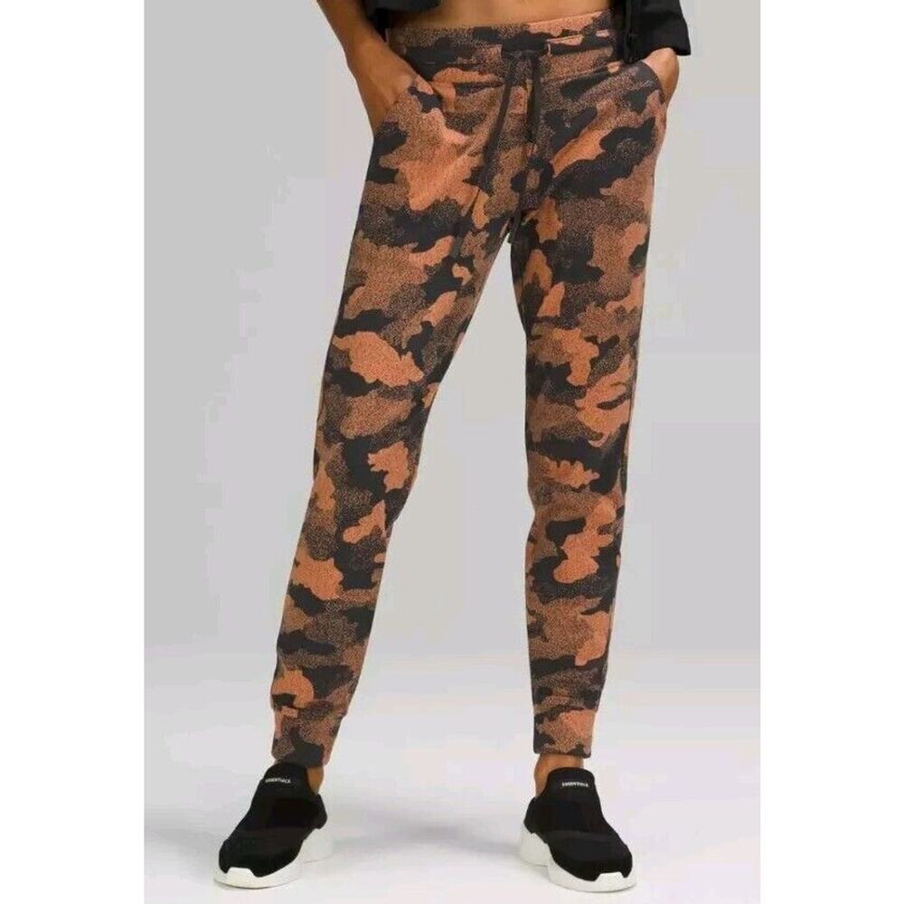 Lululemon Ready To Rulu Jogger HR *Jacquard Size 2 Camo Desert Sun HSJD 51692